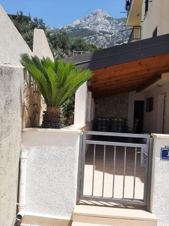 Apartman Gelic Makarska Eksteriør billede