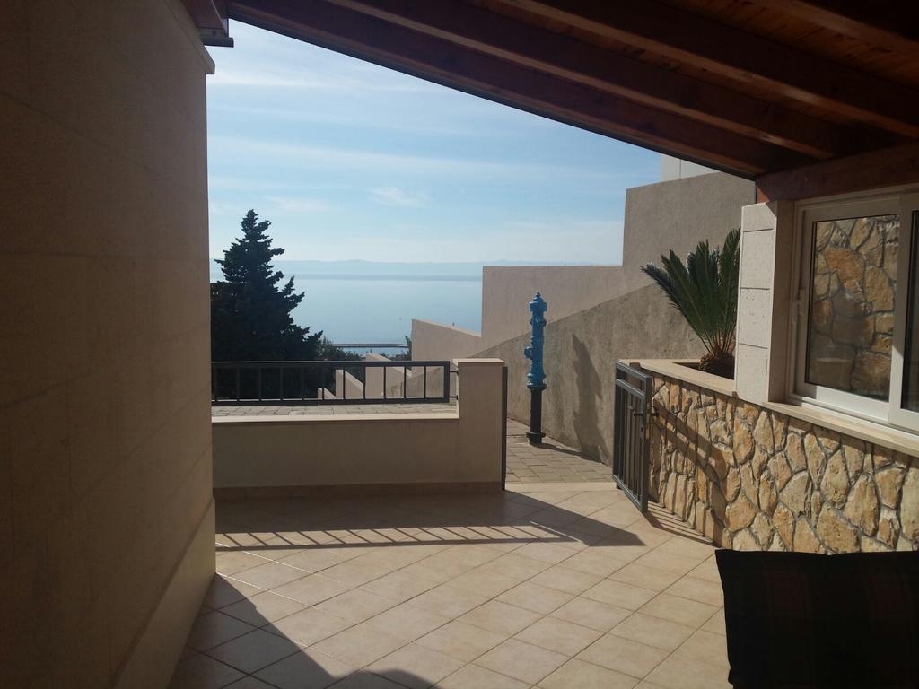 Apartman Gelic Makarska Eksteriør billede