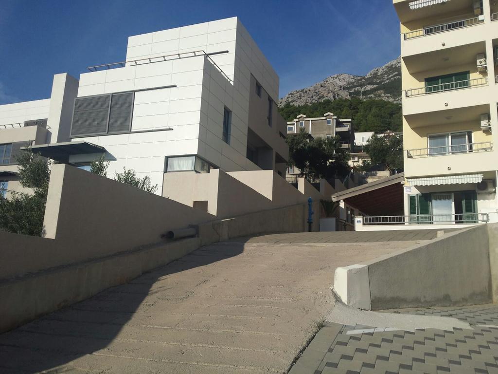 Apartman Gelic Makarska Eksteriør billede