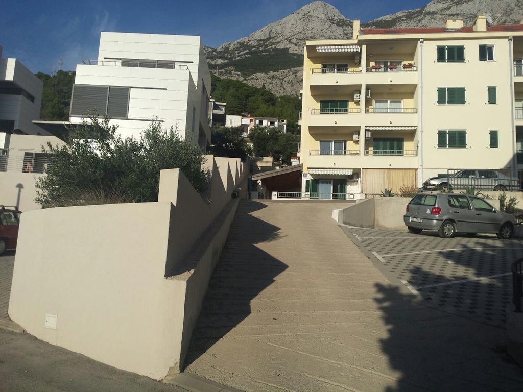Apartman Gelic Makarska Eksteriør billede