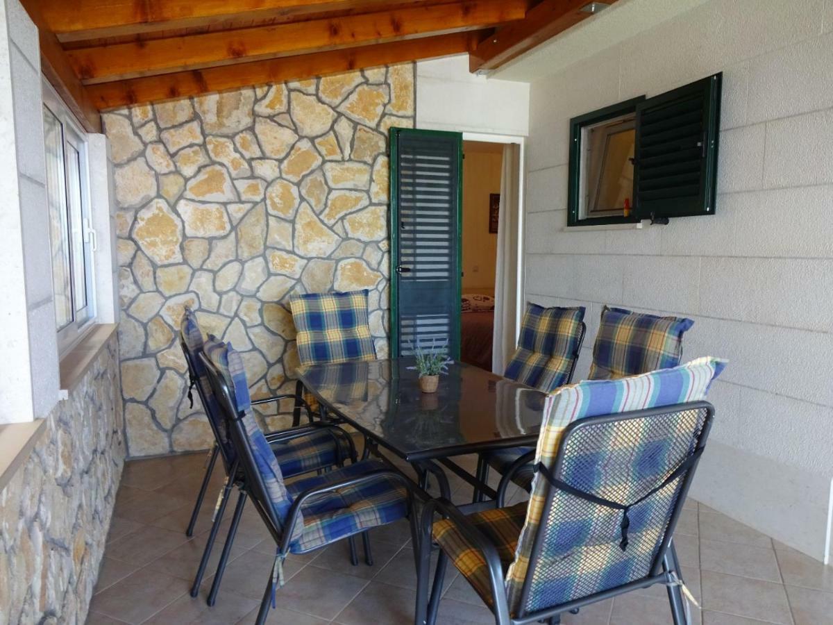 Apartman Gelic Makarska Eksteriør billede